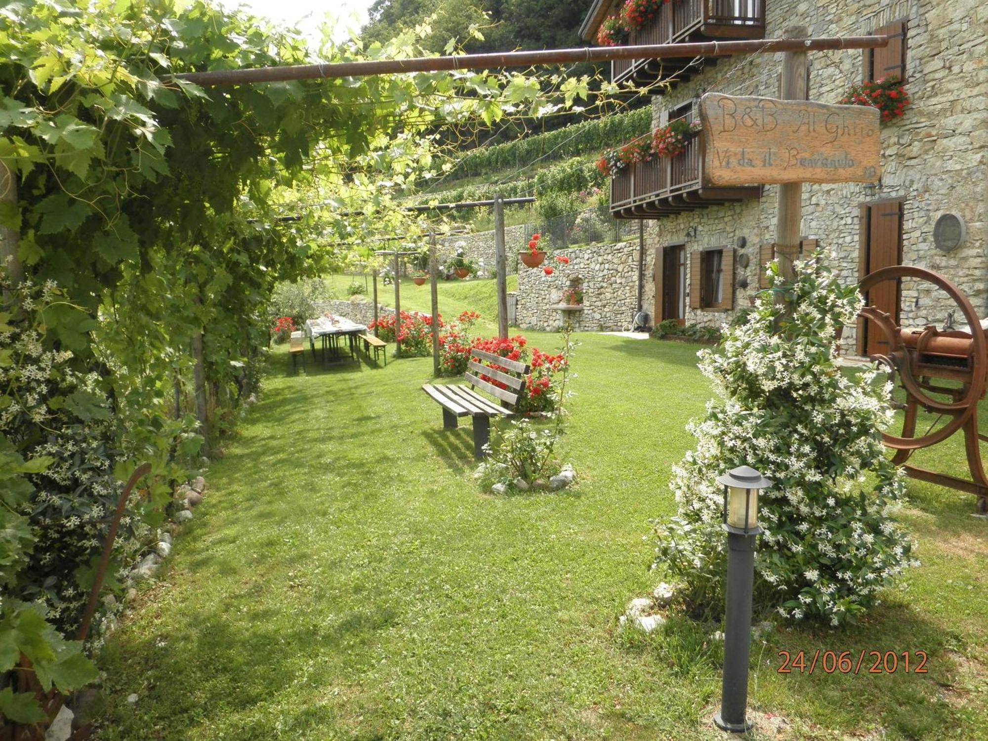 B&B Al Ghiro Villa Lagarina Eksteriør billede